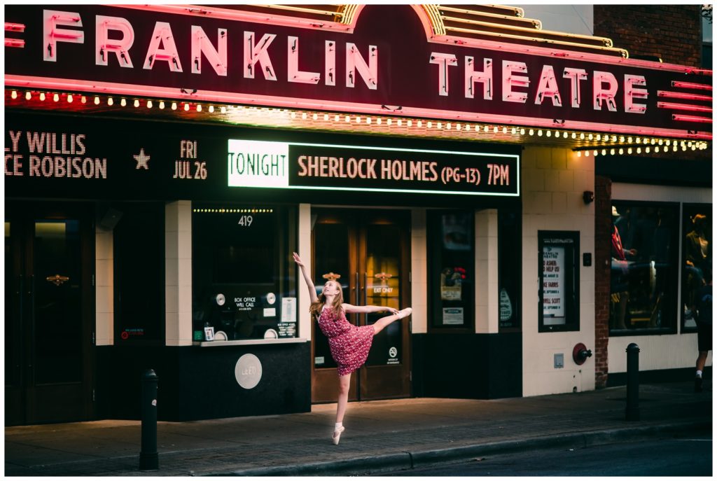 Franklin Tennessee Franklin Theater Senior Portrait Ballet Arabesque